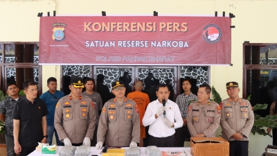 Komitmen Polres Pakpak Bharat Berantas Narkoba 4 Kg Ganja Berhasil Di Sita Dari Kurir