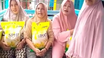 Polda Sumut Direktorat Polairud Gelar Gerakan Pangan Murah, Salurkan 5 Ton Beras SPHP Untuk Warga Sekitar Mako Polairud