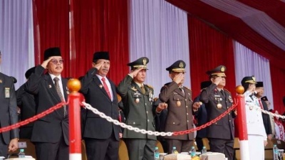 Detik-Detik Proklamasi HUT ke 80 Kemerdekaan RI Berlangsung Khidmat, Dihadiri Danrem 043/Gatam Bersama Forkopimda Lampung