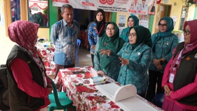 Monitoring Penilaian Gapura Sri Baduga Dari Taman 3R Hingga Posyandu Oleh, Ketua dan Sekretaris TP PKK Kota Bekasi