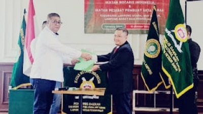 Resmi Dilantik Aris Yusuf M,SH, M.Kn Jadi Ketua Ikatan Notaris Indonesia Kabupaten Way Kanan