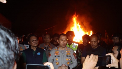 Jermal XV Digempur Aparat Gabungan, Kapolrestabes Medan Pimpin Langsung Operasi