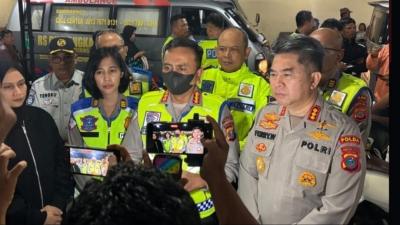 Dirlantas Polda Sumut Bergerak Cepat Berikan Bantuan dan Pelayanan Pascakeçelakaan Kereta Api di Tebing Tinggi