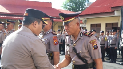 Pelaksana Upacara Sertijab Empat Pejabat Utama Polres Sibolga, Dipimpin Kapolres Sibolga AKBP Eddy Inganta