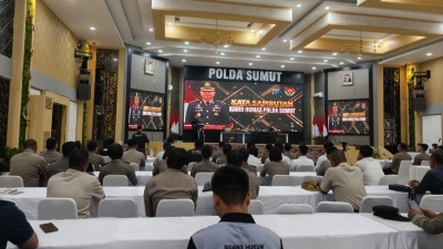 Tingkatkan Kompetensi Kehumasan, Personel Siehumasan Polres Sibolga Ikuti Pelatihan Fotografi dan Video Sinematik
