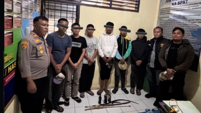 Enam Remaja Bawa Sajam dan Molotov Diamankan Aparat Kepolisian, Diduga Hendak Tawuran di Surbakti