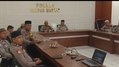 Personel Polres Pakpak Bharat Ikuti Binrohtal Secara Daring Yang Dipimpin Kapolri dan Gus Baha